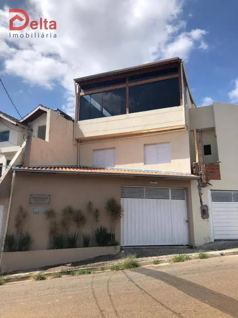 Foto 1 de Casa com 2 quartos à venda, 125m2 em Alvinópolis, Atibaia - SP