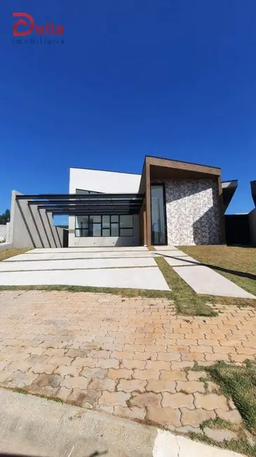 Foto 1 de Casa com 3 quartos à venda, 518m2 em Atibaia - SP