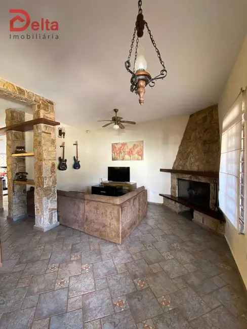 Foto 9 de Casa com 4 quartos à venda, 375m2 em Jardim Paulista, Atibaia - SP