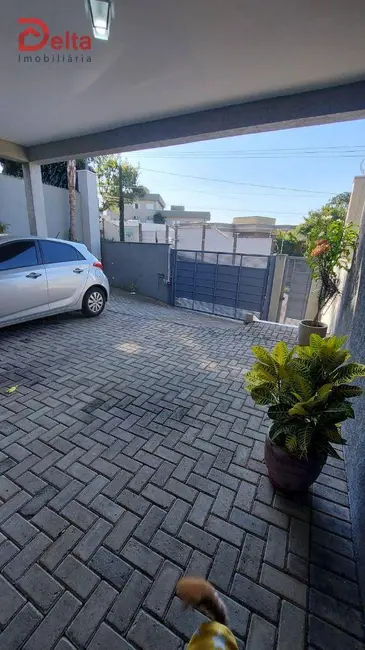 Casa com 3 quartos à venda, 600m2 em Jardim Paulista, Atibaia - SP - imagem 4 Foto 4 de Casa com 3 quartos à venda, 600m2 em Jardim Paulista, Atibaia - SP