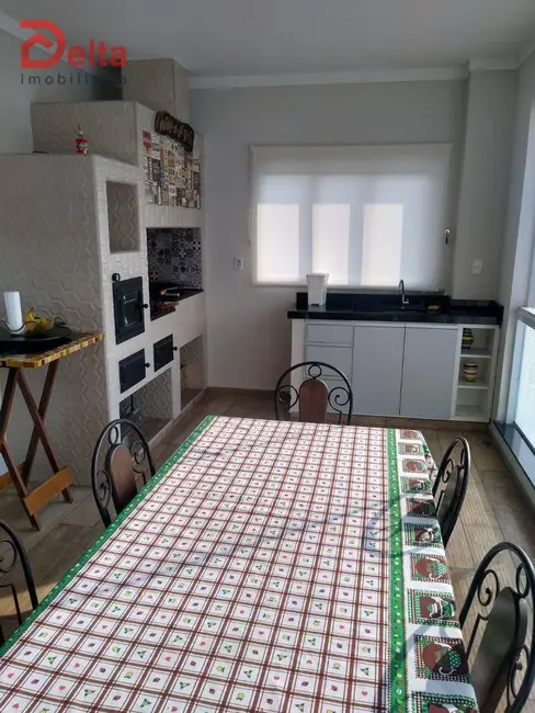 Foto 9 de Casa com 3 quartos à venda, 600m2 em Nova Gardênia, Atibaia - SP