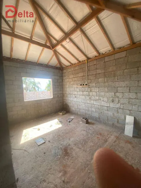 Foto 1 de Casa com 2 quartos à venda, 600m2 em Portão, Atibaia - SP
