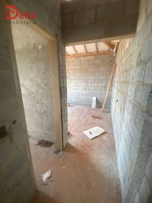 Foto 3 de Casa com 2 quartos à venda, 600m2 em Portão, Atibaia - SP