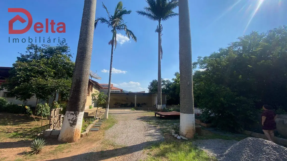 Foto 4 de Casa com 4 quartos à venda, 1380m2 em Bom Jesus Dos Perdoes - SP