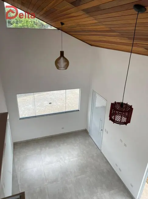 Casa com 2 quartos à venda, 140m2 em Jardim Brasil, Atibaia - SP - imagem 2 Foto 2 de Casa com 2 quartos à venda, 140m2 em Jardim Brasil, Atibaia - SP