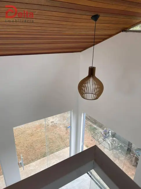 Casa com 2 quartos à venda, 140m2 em Jardim Brasil, Atibaia - SP - imagem 3 Foto 3 de Casa com 2 quartos à venda, 140m2 em Jardim Brasil, Atibaia - SP