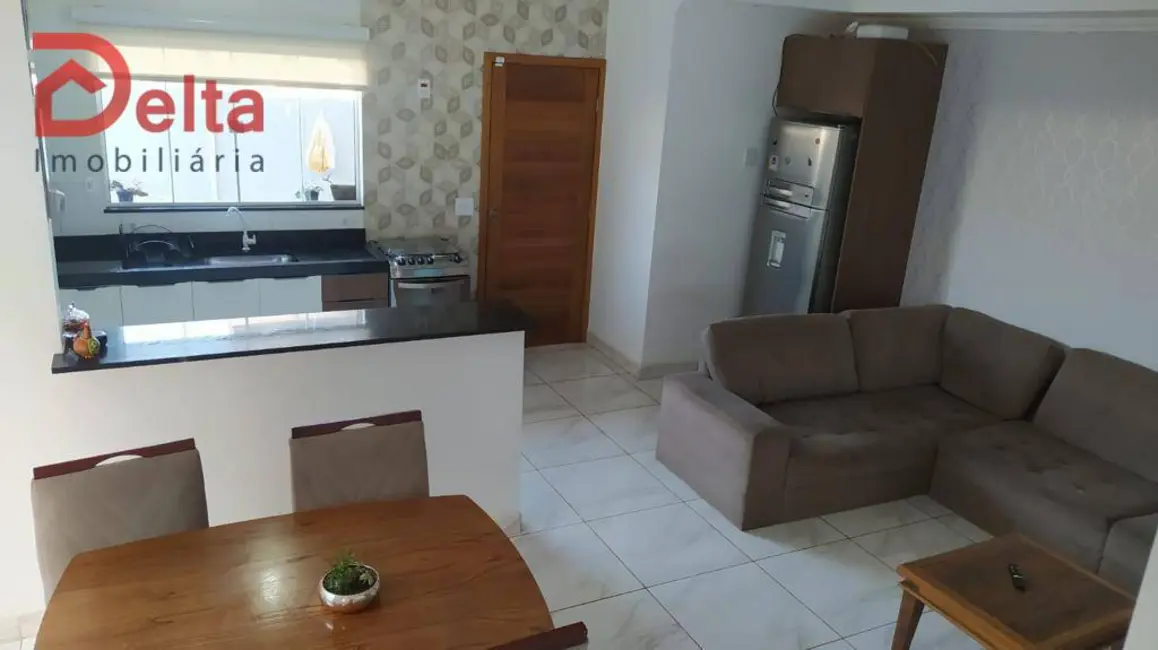 Foto 5 de Casa com 2 quartos à venda, 200m2 em Jardim Santo Antônio, Atibaia - SP