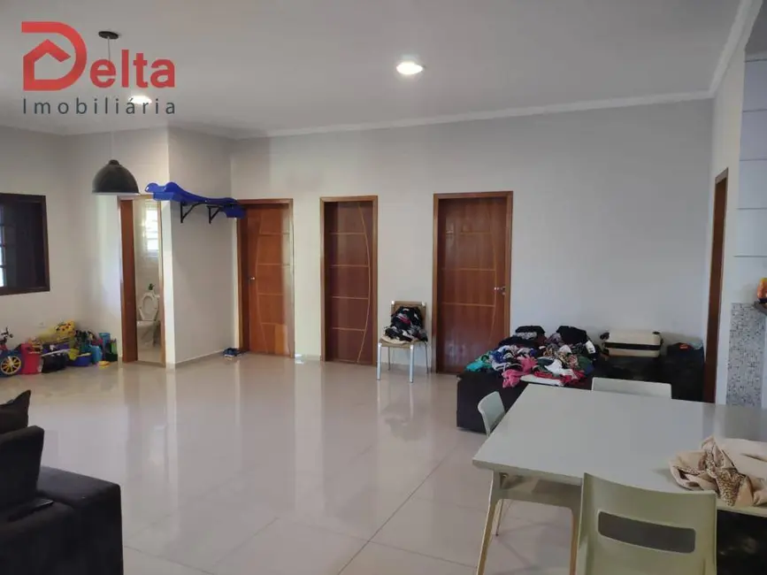 Foto 7 de Chácara com 3 quartos à venda, 1000m2 em Jardim Estância Brasil, Atibaia - SP