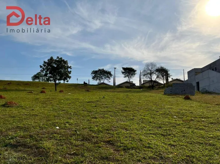 Foto 1 de Terreno / Lote à venda, 772m2 em Alpes de Atibaia, Atibaia - SP