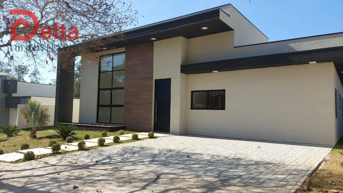 Foto 2 de Casa de Condomínio com 3 quartos à venda, 800m2 em Atibaia - SP