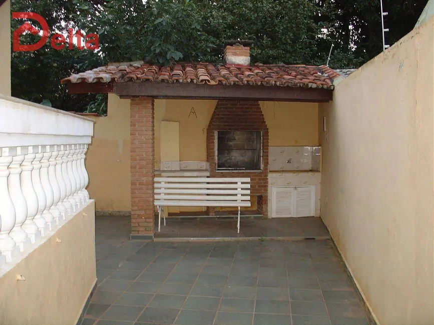 Foto 5 de Casa com 3 quartos para alugar, 400m2 em Jardim Paulista, Atibaia - SP