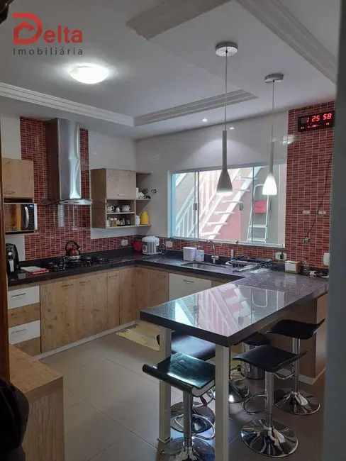 Casa com 3 quartos à venda, 300m2 em Jardim das Palmeiras, Atibaia - SP - imagem 6 Foto 6 de Casa com 3 quartos à venda, 300m2 em Jardim das Palmeiras, Atibaia - SP