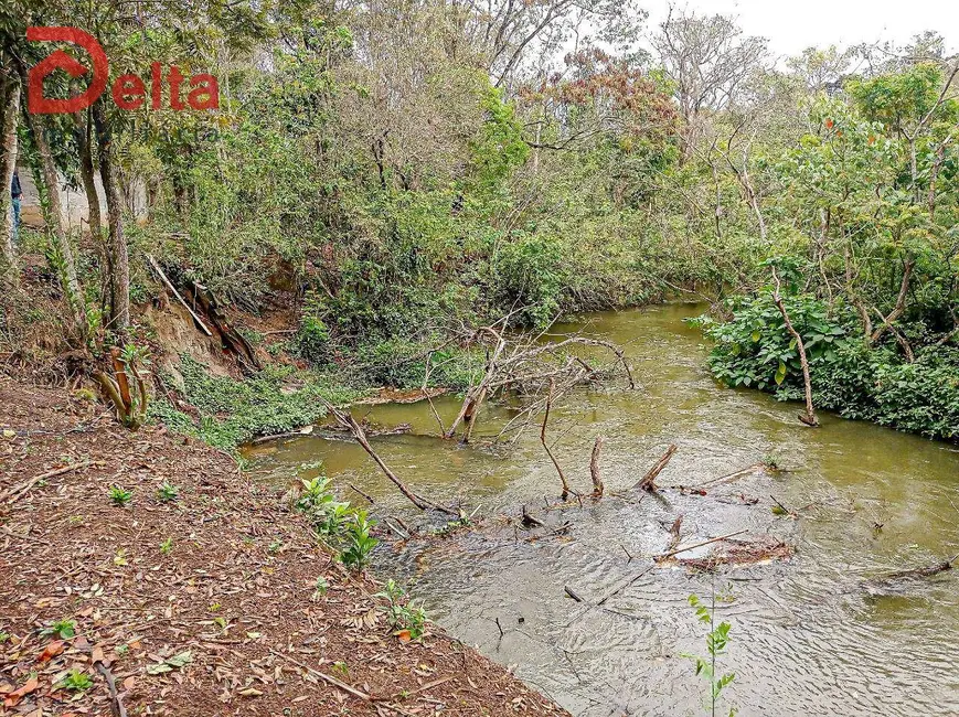 Casa com 1 quarto à venda, 10m2 em Piracaia - SP - imagem 2 Foto 2 de Casa com 1 quarto à venda, 10m2 em Piracaia - SP