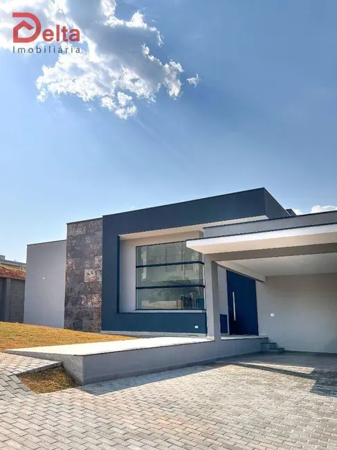 Casa com 3 quartos à venda, 800m2 em Atibaia - SP - imagem 8 Foto 8 de Casa com 3 quartos à venda, 800m2 em Atibaia - SP