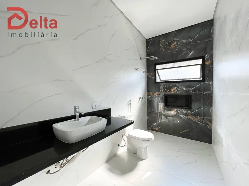 Casa com 3 quartos à venda, 800m2 em Atibaia - SP - imagem 2 Foto 2 de Casa com 3 quartos à venda, 800m2 em Atibaia - SP