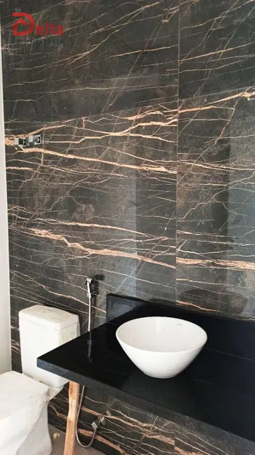 Casa com 3 quartos à venda, 800m2 em Atibaia - SP - imagem 5 Foto 5 de Casa com 3 quartos à venda, 800m2 em Atibaia - SP