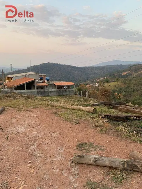 Foto 1 de Terreno / Lote à venda, 1000m2 em Atibaia - SP