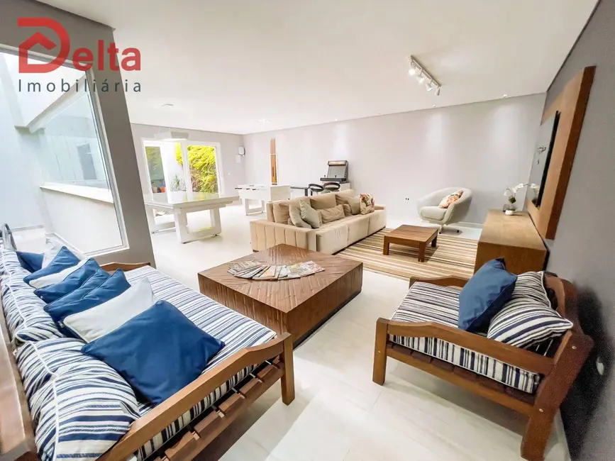 Foto 7 de Chácara com 3 quartos à venda, 1000m2 em Atibaia - SP