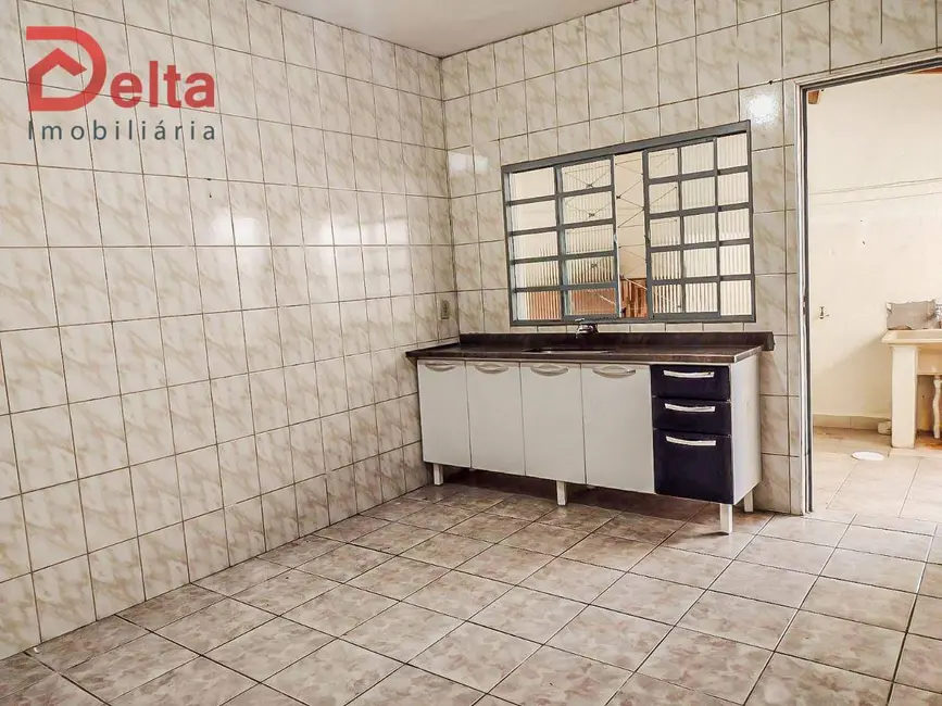 Foto 3 de Casa com 2 quartos à venda, 125m2 em Jardim Imperial, Atibaia - SP