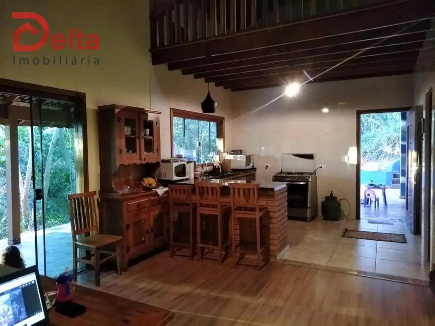 Foto 2 de Casa com 2 quartos à venda, 420m2 em Atibaia - SP