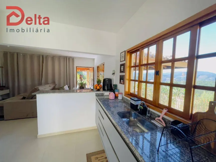 Foto 9 de Casa com 3 quartos à venda, 480m2 em Chácaras Maringá, Atibaia - SP