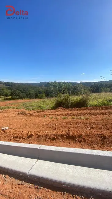 Foto 2 de Terreno / Lote à venda, 360m2 em Atibaia - SP