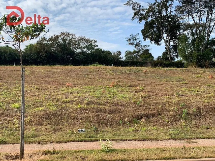 Foto 4 de Terreno / Lote à venda, 755m2 em Atibaia - SP