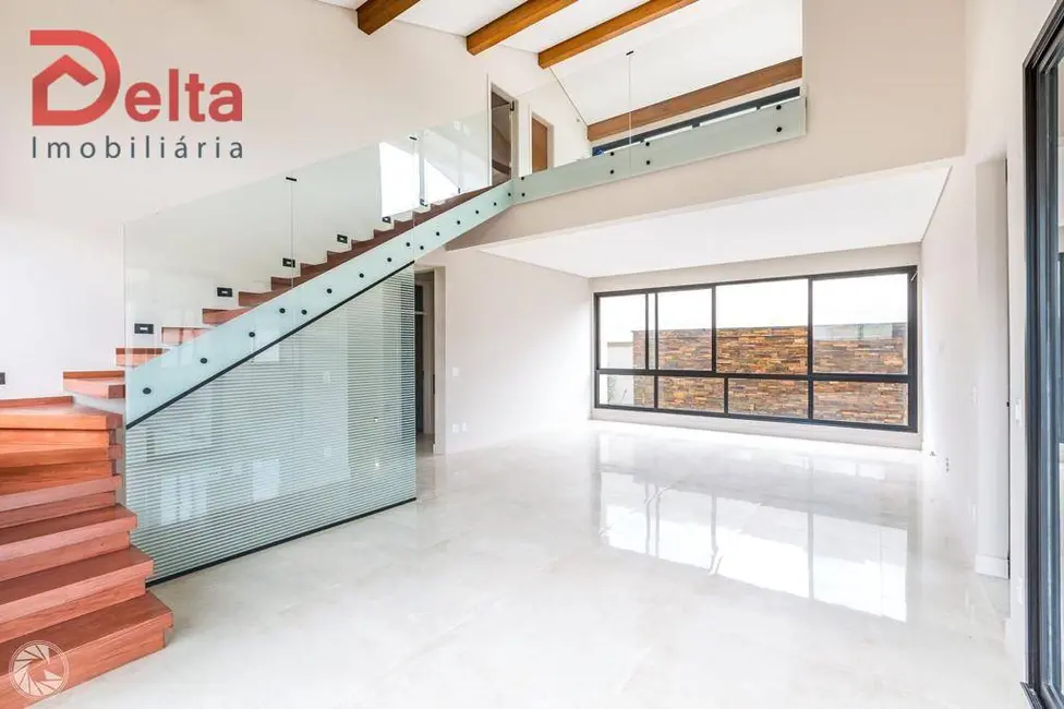 Foto 8 de Casa com 3 quartos à venda, 525m2 em Atibaia - SP