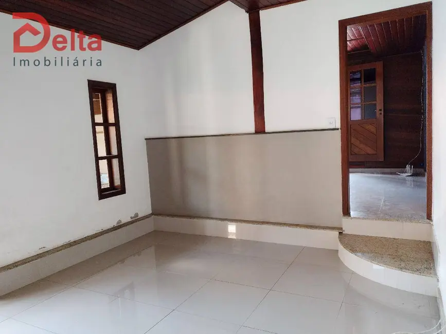 Foto 2 de Casa com 3 quartos à venda, 273m2 em Jardim Imperial, Atibaia - SP