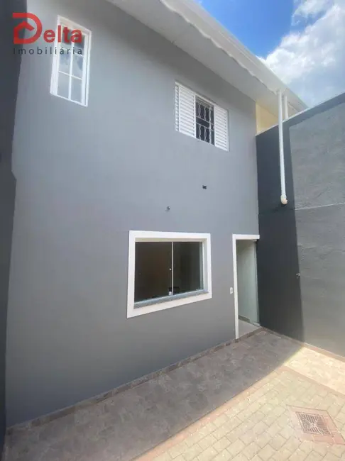 Foto 4 de Casa com 2 quartos à venda, 125m2 em Jardim Imperial, Atibaia - SP
