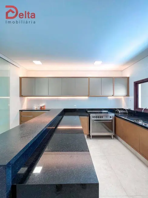 Foto 9 de Casa com 5 quartos à venda, 960m2 em Condomínio Porto Atibaia, Atibaia - SP