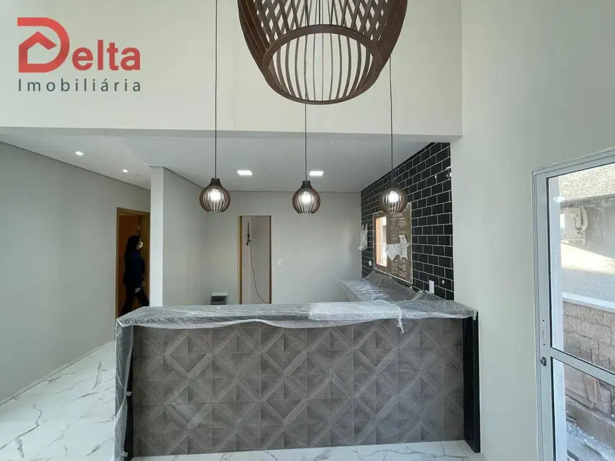 Casa com 3 quartos à venda, 300m2 em Jardim Suiça, Atibaia - SP - imagem 5 Foto 5 de Casa com 3 quartos à venda, 300m2 em Jardim Suiça, Atibaia - SP