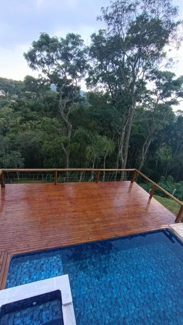 Foto 9 de Chácara com 3 quartos à venda, 1300m2 em Estância Santa Maria do Portão, Atibaia - SP