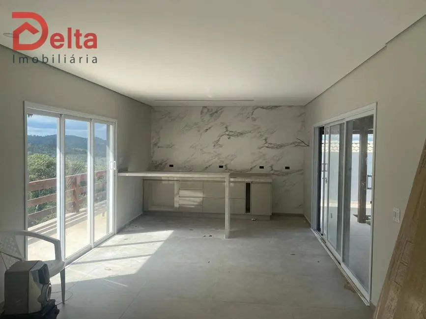 Foto 5 de Casa com 2 quartos à venda, 660m2 em Portão, Atibaia - SP