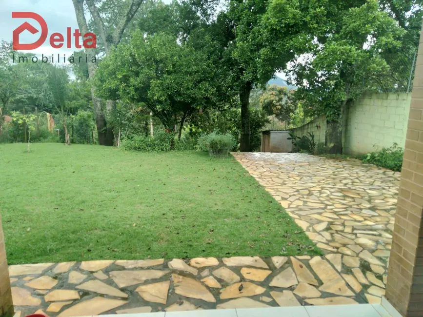 Foto 6 de Casa com 2 quartos à venda, 650m2 em Estância Santa Maria do Portão, Atibaia - SP