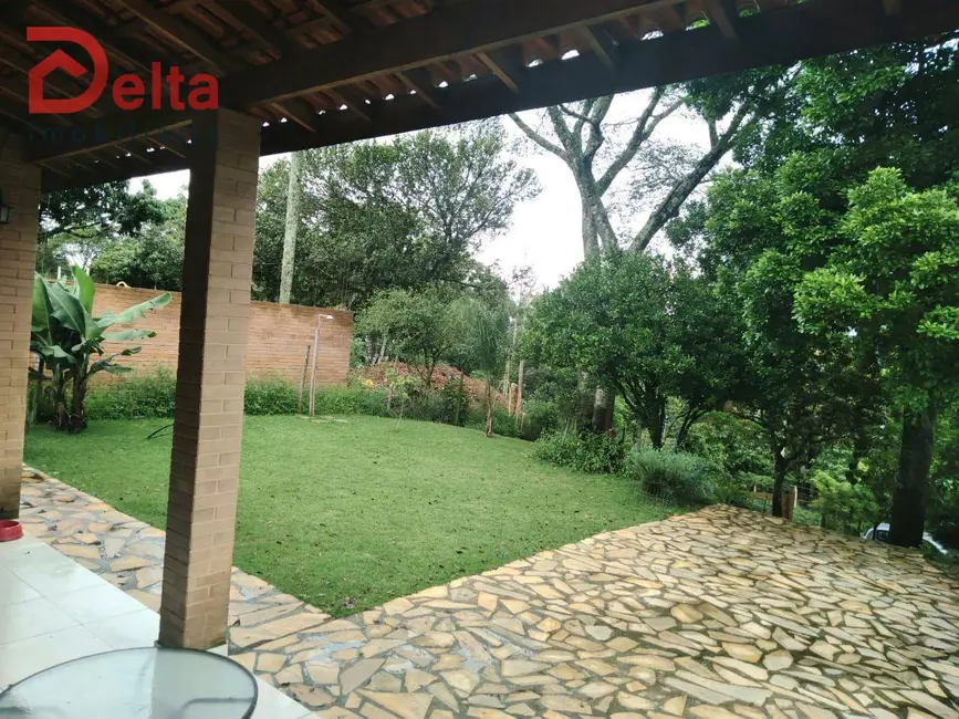 Foto 5 de Casa com 2 quartos à venda, 650m2 em Estância Santa Maria do Portão, Atibaia - SP