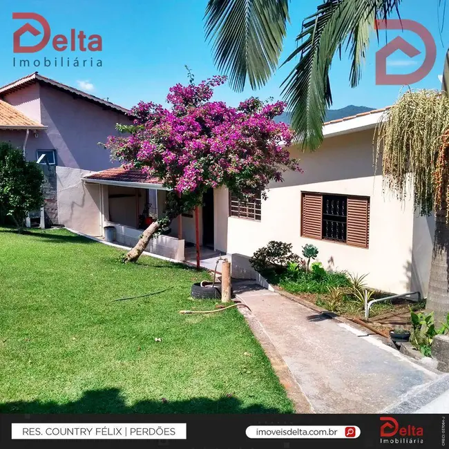 Foto 1 de Casa com 3 quartos à venda, 752m2 em Bom Jesus Dos Perdoes - SP