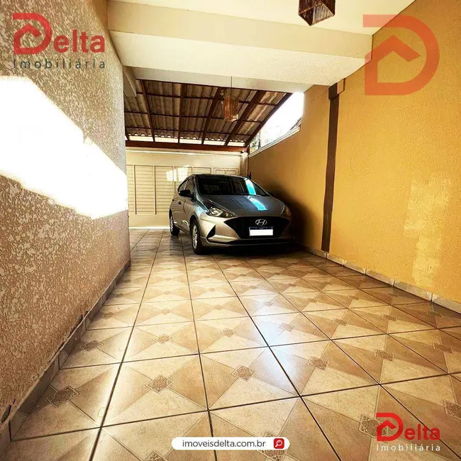 Foto 9 de Sobrado com 4 quartos à venda, 218m2 em Atibaia - SP