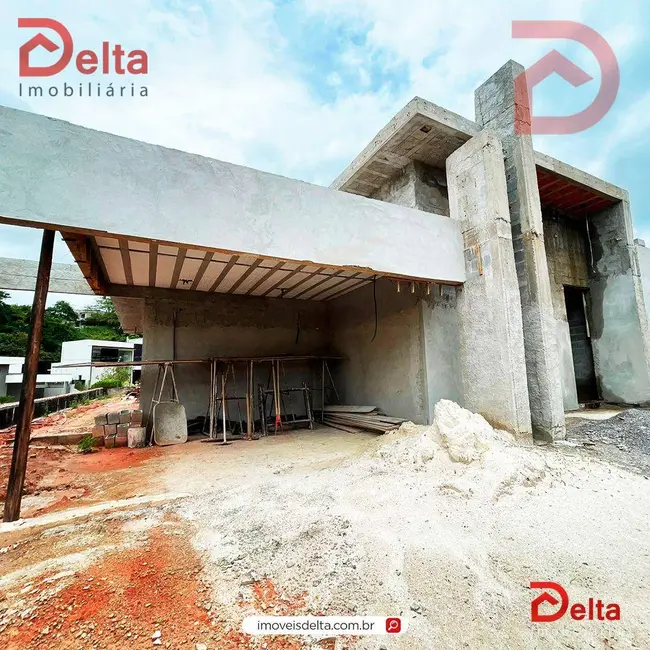 Foto 4 de Casa com 3 quartos à venda, 800m2 em Atibaia - SP