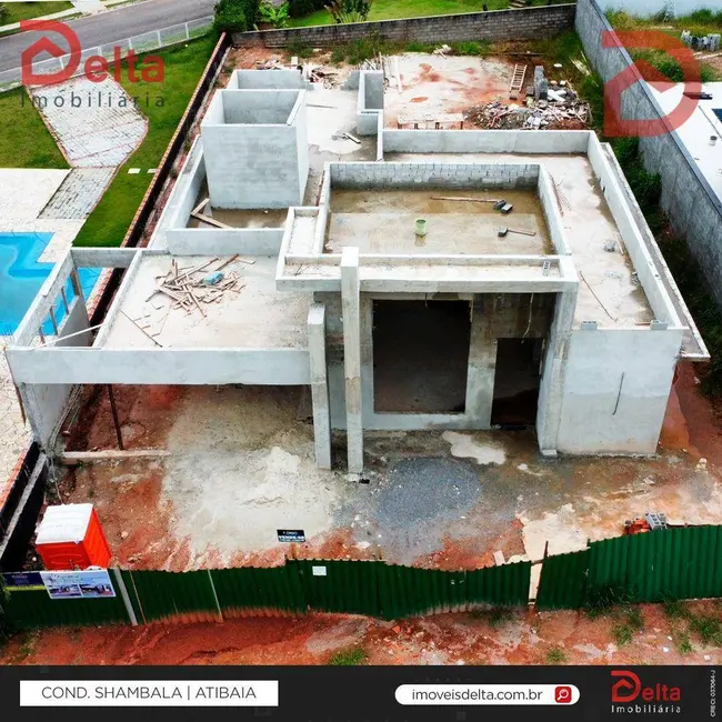 Foto 1 de Casa com 3 quartos à venda, 800m2 em Atibaia - SP