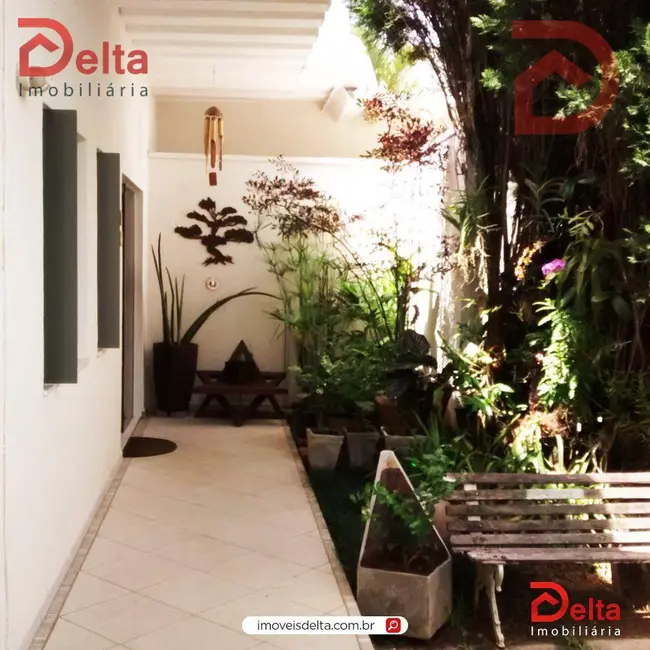 Foto 7 de Casa com 3 quartos à venda, 639m2 em Atibaia - SP