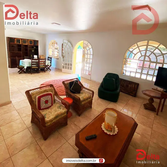 Foto 4 de Casa com 6 quartos à venda, 800m2 em Jardim do Lago, Atibaia - SP