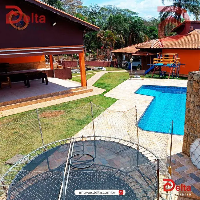 Foto 3 de Casa com 6 quartos à venda, 1500m2 em Piracaia - SP