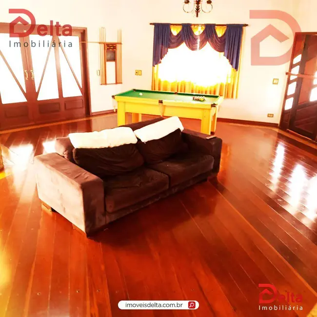 Foto 2 de Casa com 6 quartos à venda, 1500m2 em Piracaia - SP