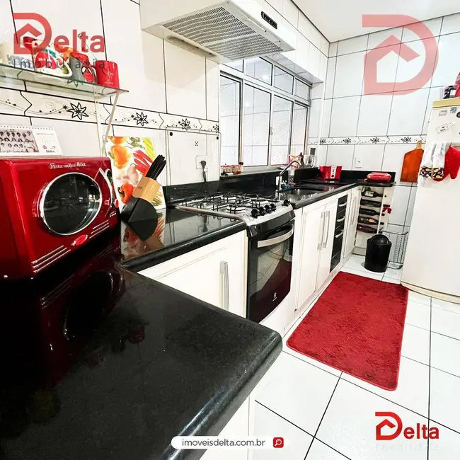 Foto 6 de Casa com 3 quartos à venda, 175m2 em Jardim do Trevo, Atibaia - SP