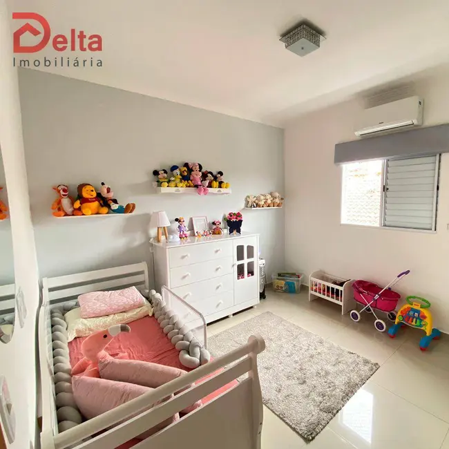 Foto 8 de Casa com 3 quartos à venda, 150m2 em Jardim Maristela, Atibaia - SP