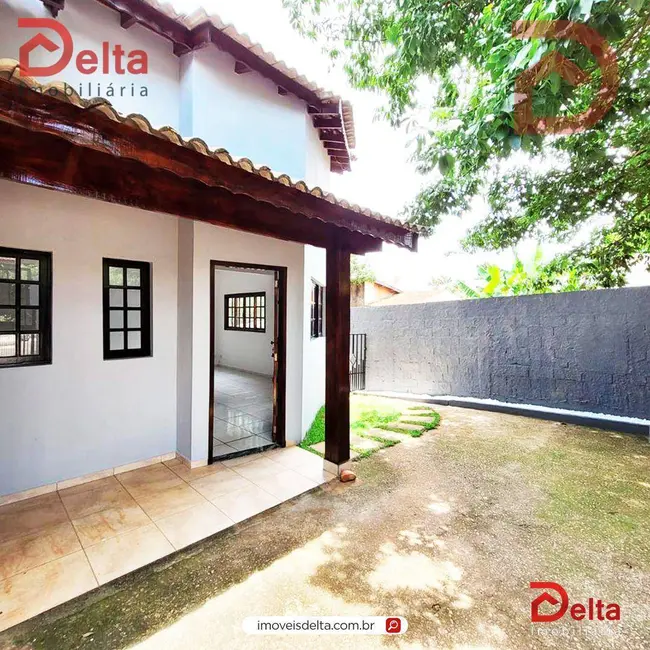 Foto 3 de Casa com 3 quartos à venda, 360m2 em Jardim dos Pinheiros, Atibaia - SP