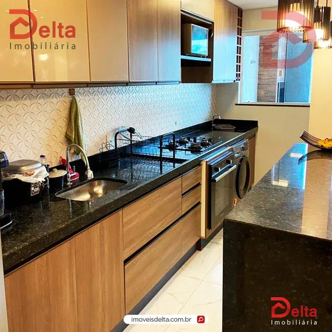 Foto 2 de Casa com 2 quartos à venda, 64m2 em Nova Cerejeira, Atibaia - SP