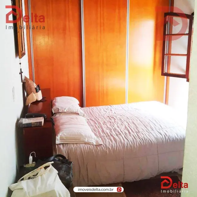Foto 4 de Chácara com 2 quartos à venda, 1020m2 em Atibaia - SP