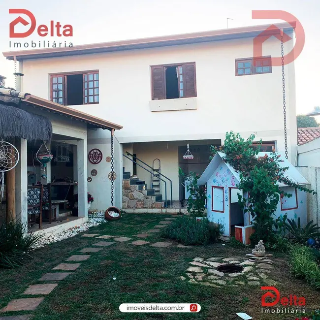 Foto 6 de Casa com 4 quartos à venda, 410m2 em Vila Rica, Atibaia - SP